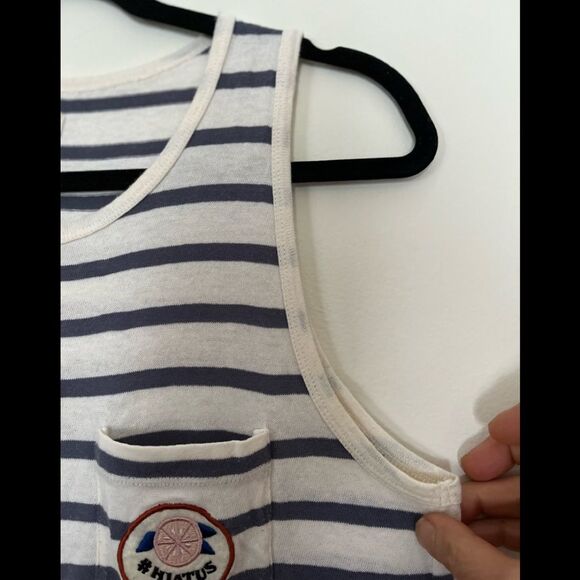 Madewell off white with gray stripes Hiatus sleeveless top,slightly distressed,M - Picture 6 of 12